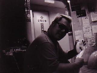 2004-10-01 21:57:16
